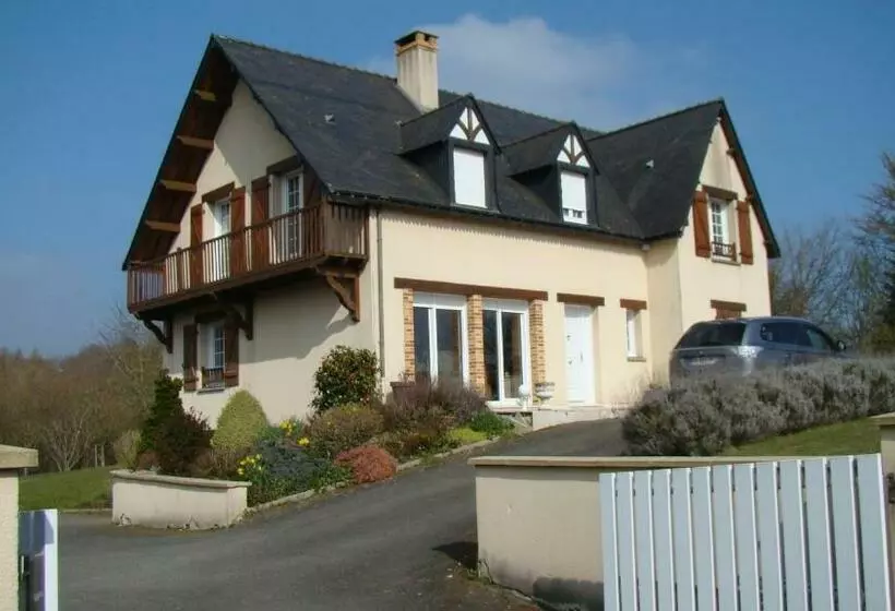 Aamiaismajoitus (B&B) Chambres D Hôtes Le Bignon Dans Les Alpes Mancelles