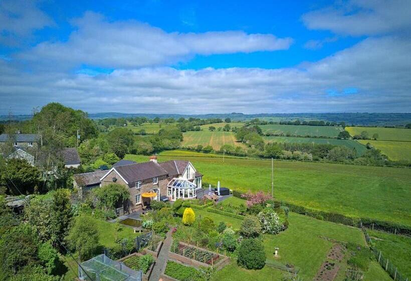 Aamiaismajoitus (B&B) The Smithy