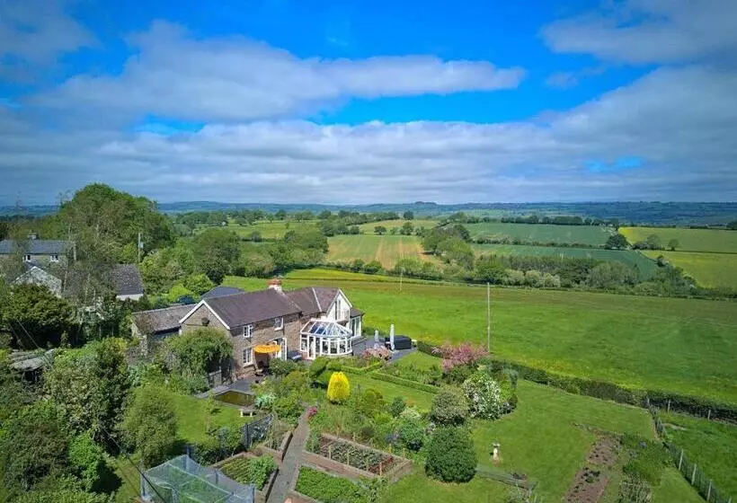 Aamiaismajoitus (B&B) The Smithy