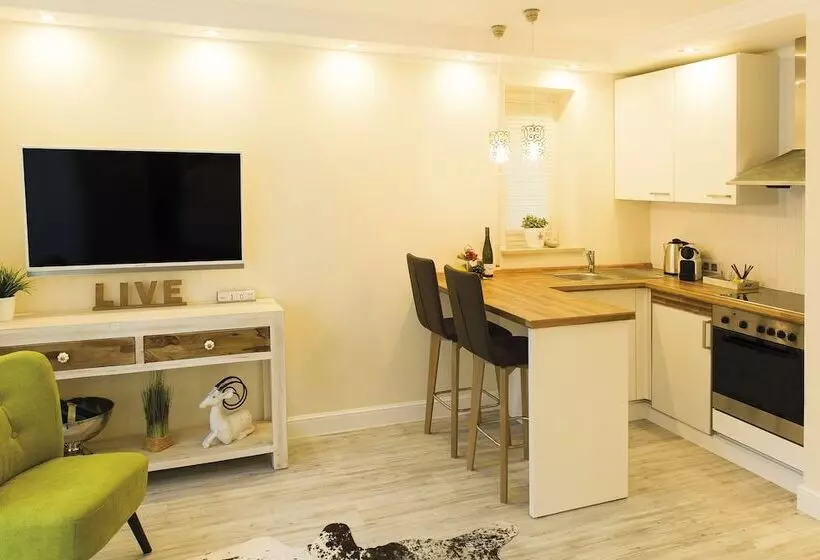 Donau Lodge Boardinghouse