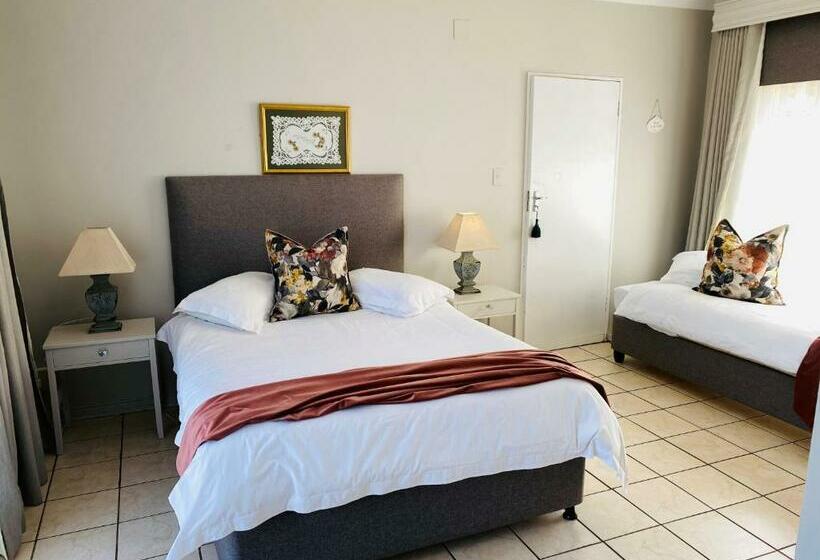 膳宿费 Graceland Self Catering Cottages