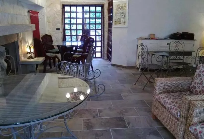 Majatalo Tamerici House