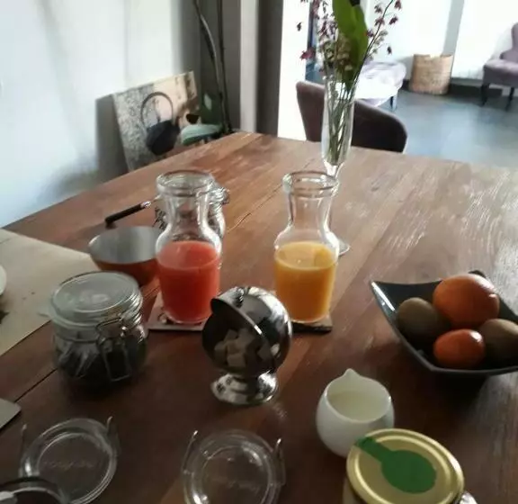 ベッドアンドブレックファースト Au Detour De Rennes