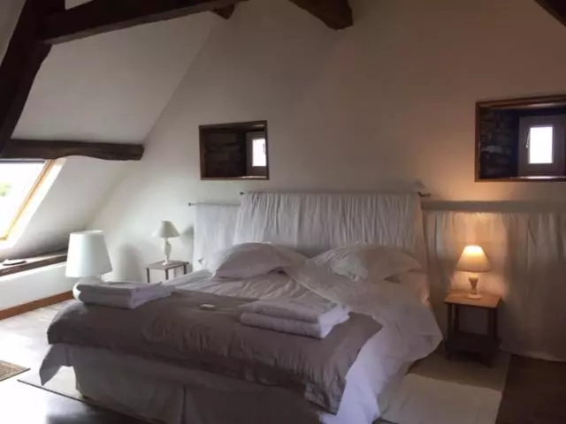 تختخواب و صبحانه L Ancien Presbytère D Ardevon