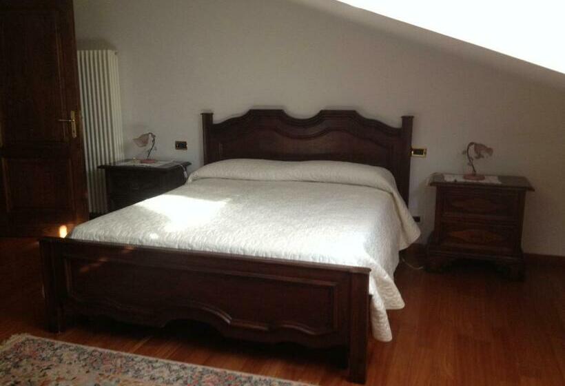 تختخواب و صبحانه La Spiga