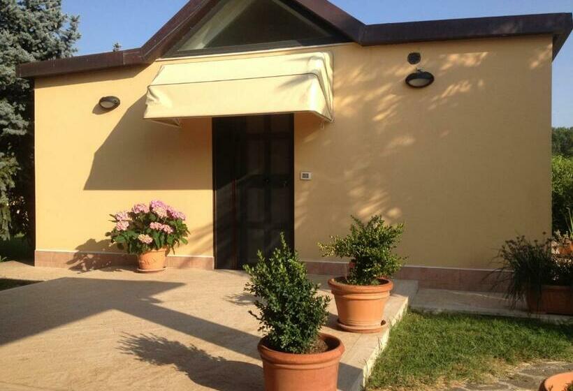 تختخواب و صبحانه La Spiga