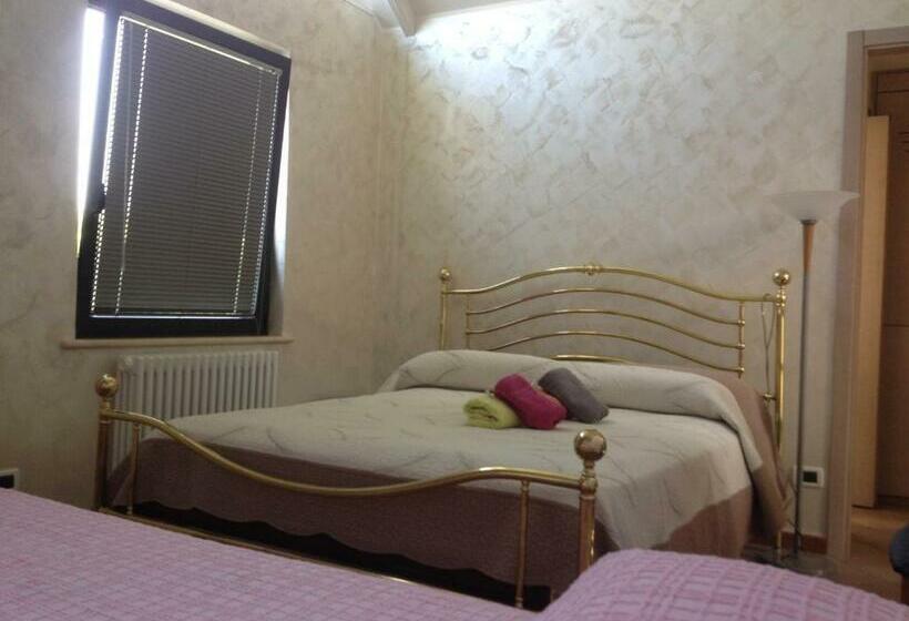 تختخواب و صبحانه La Spiga