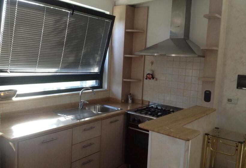 تختخواب و صبحانه La Spiga