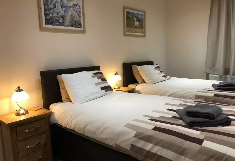 Aamiaismajoitus (B&B) White Horse Tavern