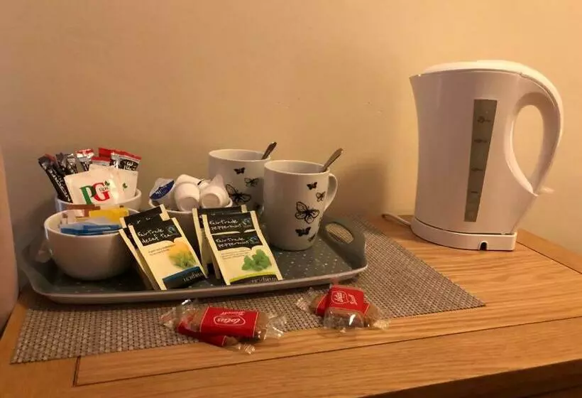 Aamiaismajoitus (B&B) White Horse Tavern