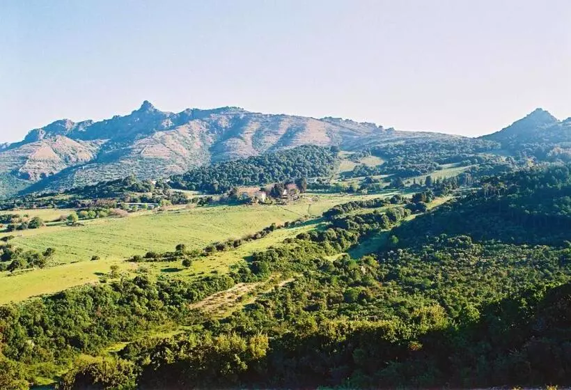 ホテル Agriturismo Satanca