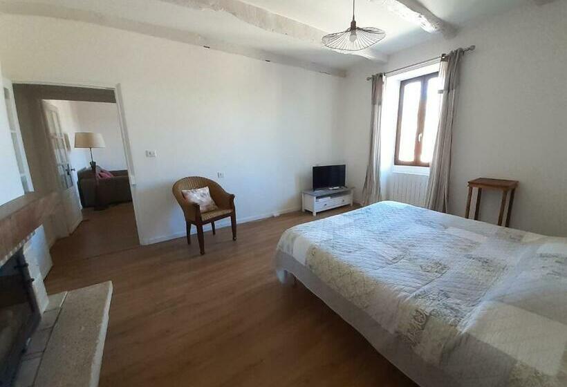 פנסיון Charme, Jardin Et Vue Panoramique En Plein Coeur De St Cirq