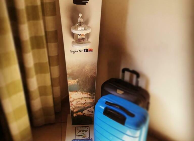 פנסיון O Paisi Casa Vacanze