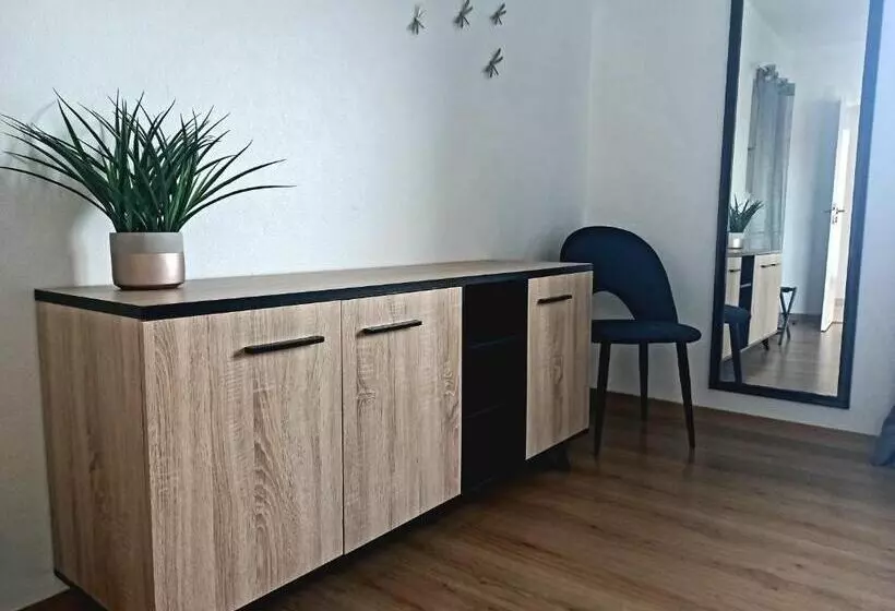 Pix Apartments