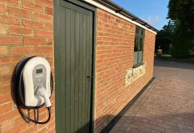 Tollgate Cottages Bed And Breakfast