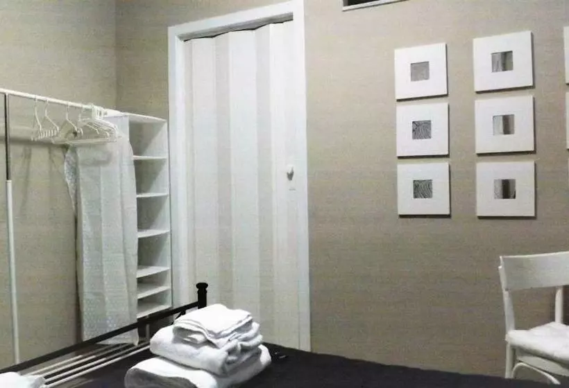 ベッドアンドブレックファースト Domus Tua