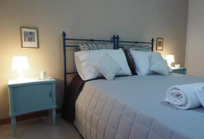 ベッドアンドブレックファースト Domus Tua