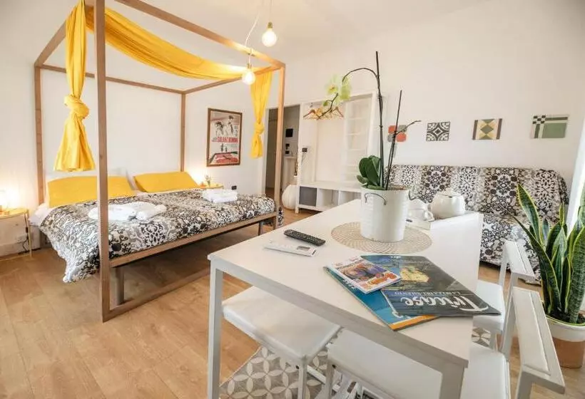 Aamiaismajoitus (B&B) Le Stanze Di Brando E Nico