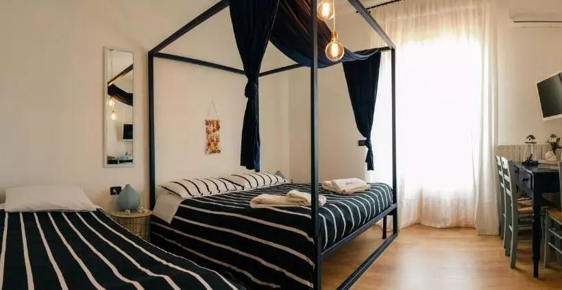 Aamiaismajoitus (B&B) Le Stanze Di Brando E Nico