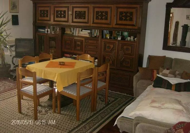 Aamiaismajoitus (B&B) Pataky Borporta