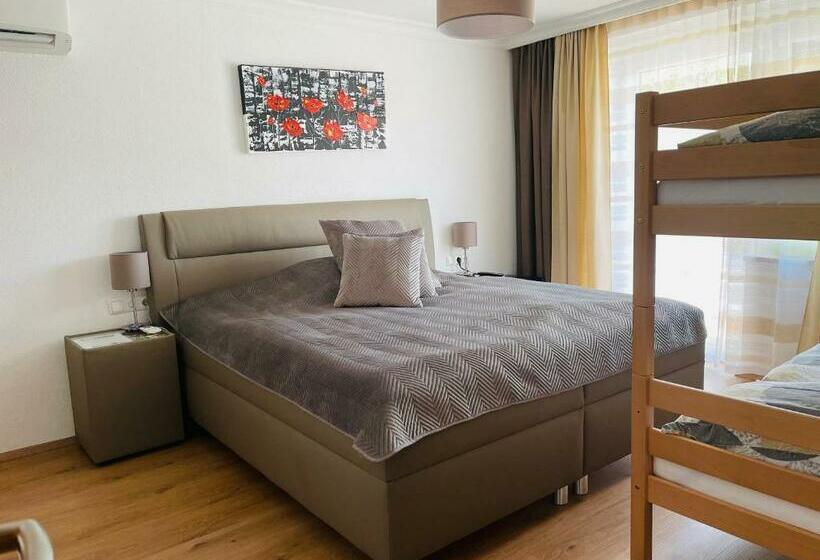 Lindenhof Gasthof Pension In Unterburg