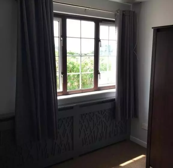 هتل Highgate Inn