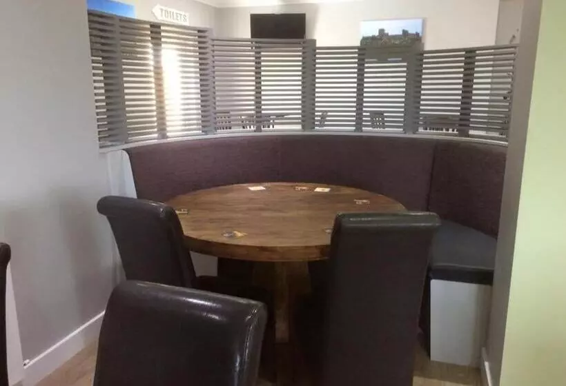 هتل Highgate Inn