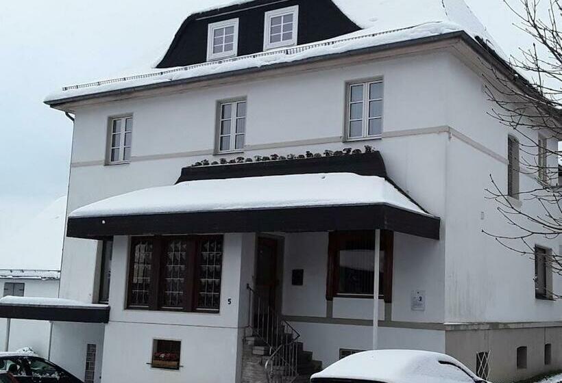 膳宿费 Villa Althaus