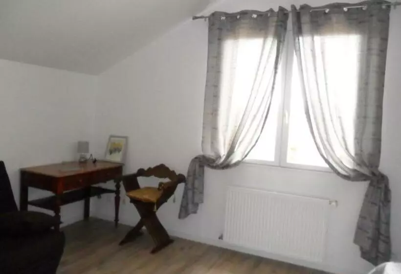 Aamiaismajoitus (B&B) Aux Cadollines