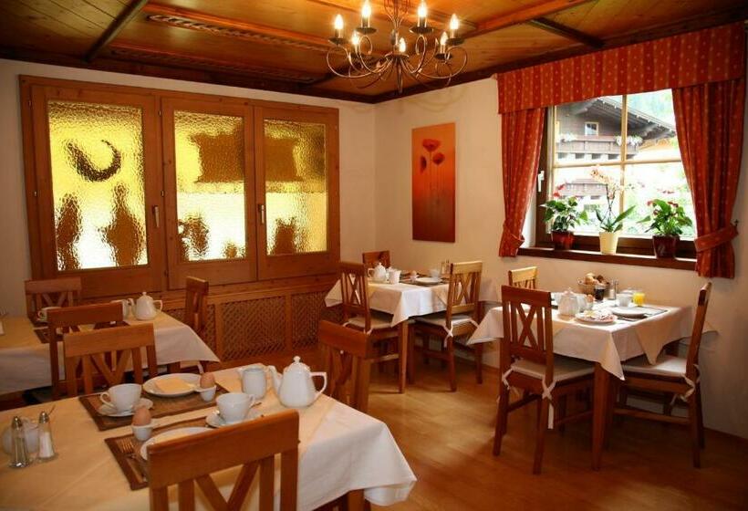 住宿加早餐  Frühstückspension Friedheim