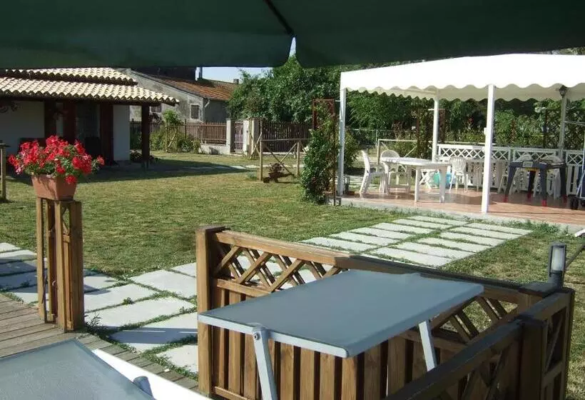 ホテル Agriturismo La Casa Della Lavanda   Il Rustico