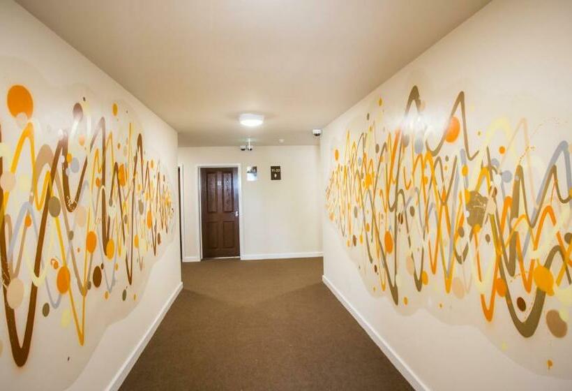 酒店 Whiteley Mill