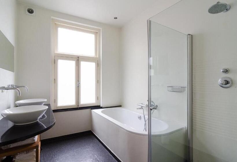 Marnix Modern: Supercentral 8p