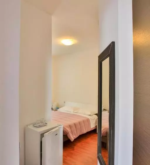 پانسیون Sollevante Guest House