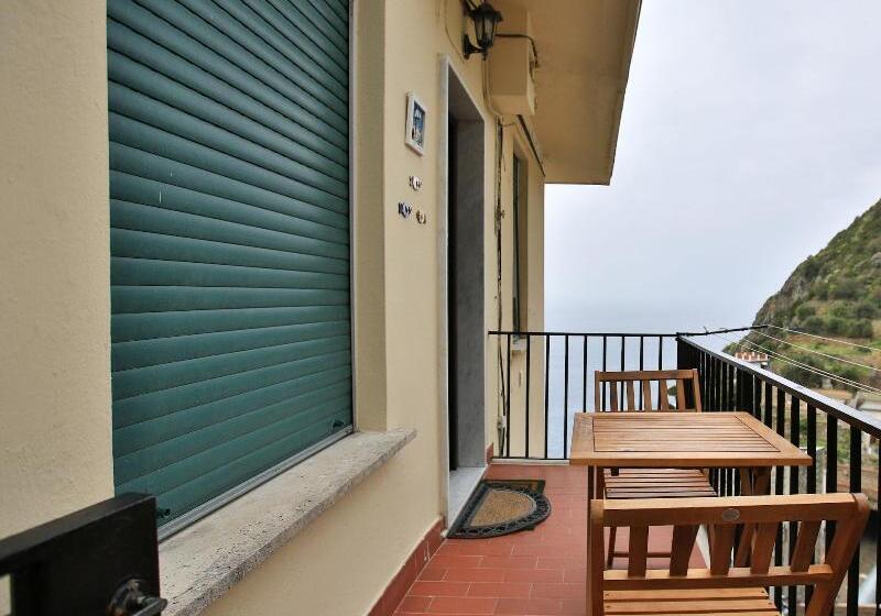 پانسیون Sollevante Guest House