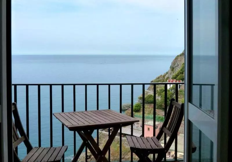 پانسیون Sollevante Guest House