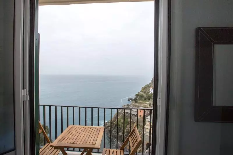 پانسیون Sollevante Guest House