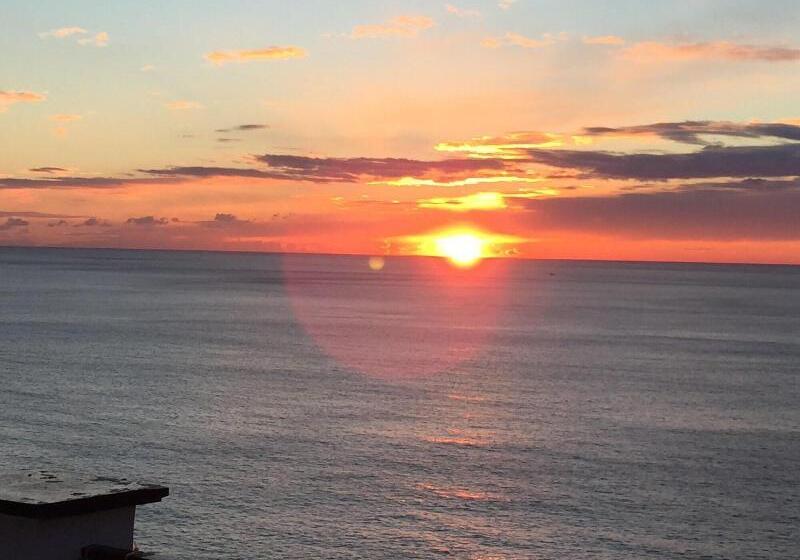 پانسیون Sollevante Guest House