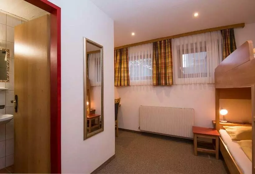 ユースホステル Jugendhotel Gruber