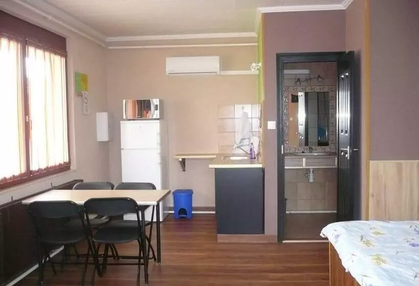 Motelli Málnás Szállás