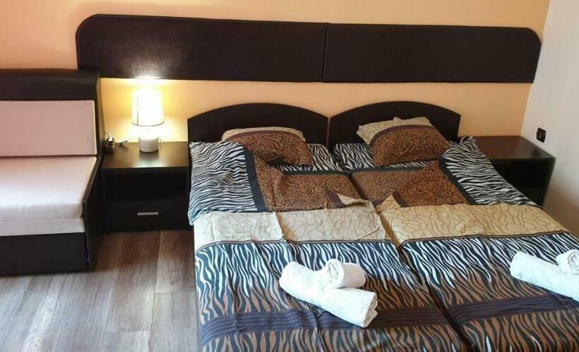 بنسيون морската къща