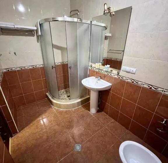 هتل Armenian Royal Palace