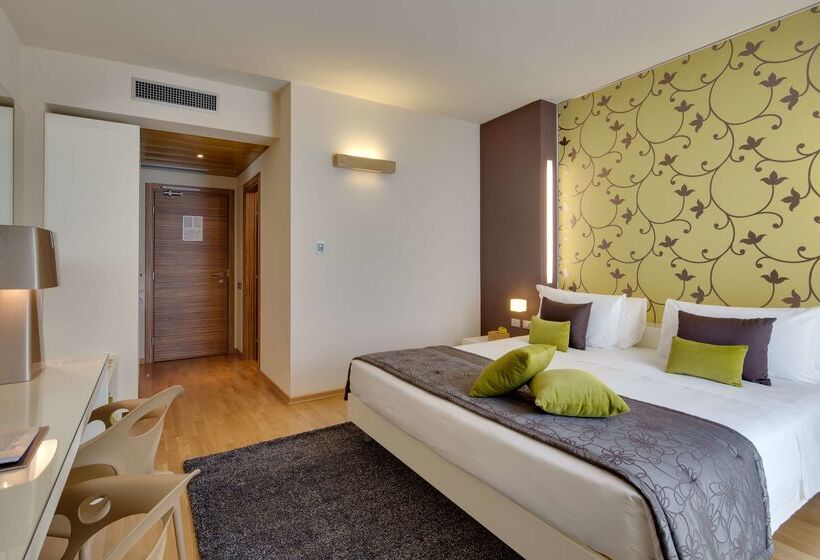 Best Western Plus Leone Di Messapia Hotel & Conference