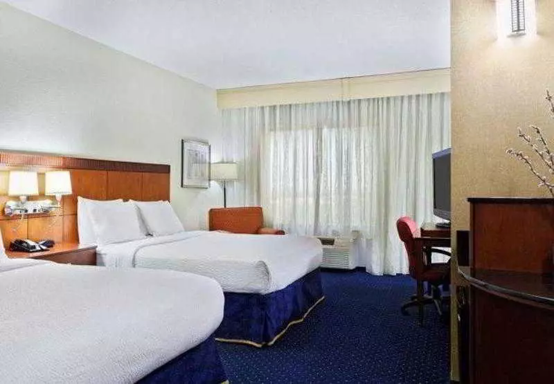 ホテル Courtyard Austin Airport