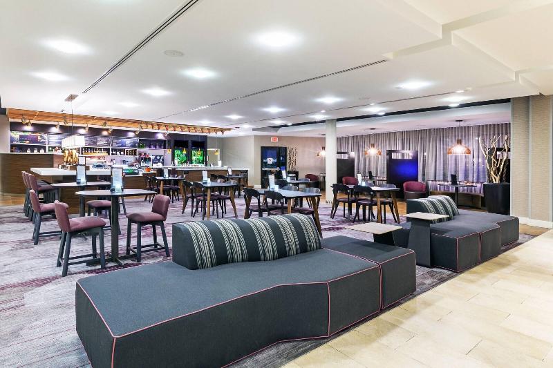 בית מלון כפרי Courtyard By Marriott Tulsa Woodland Hills