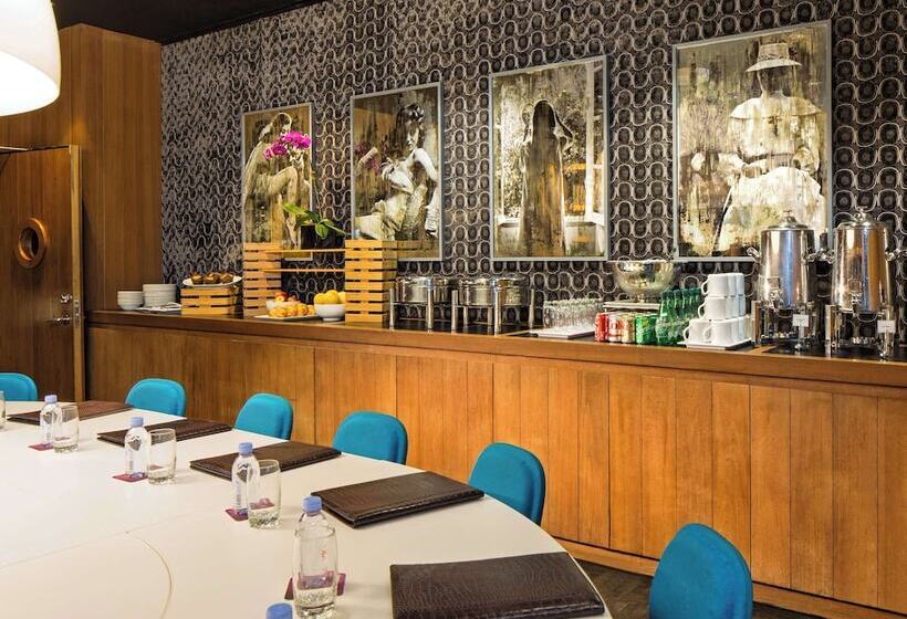 호텔 Dream Downtown, by Hyatt