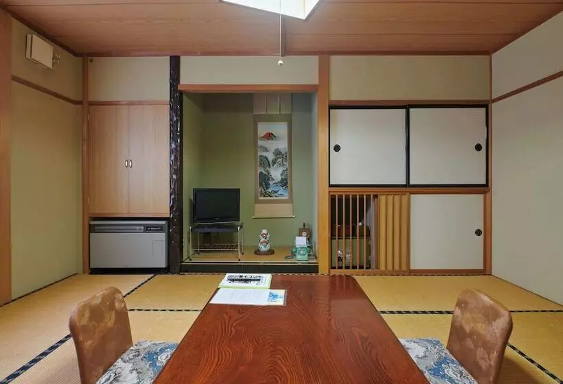 Отель Tabist Ryokufuen Kiyoharu