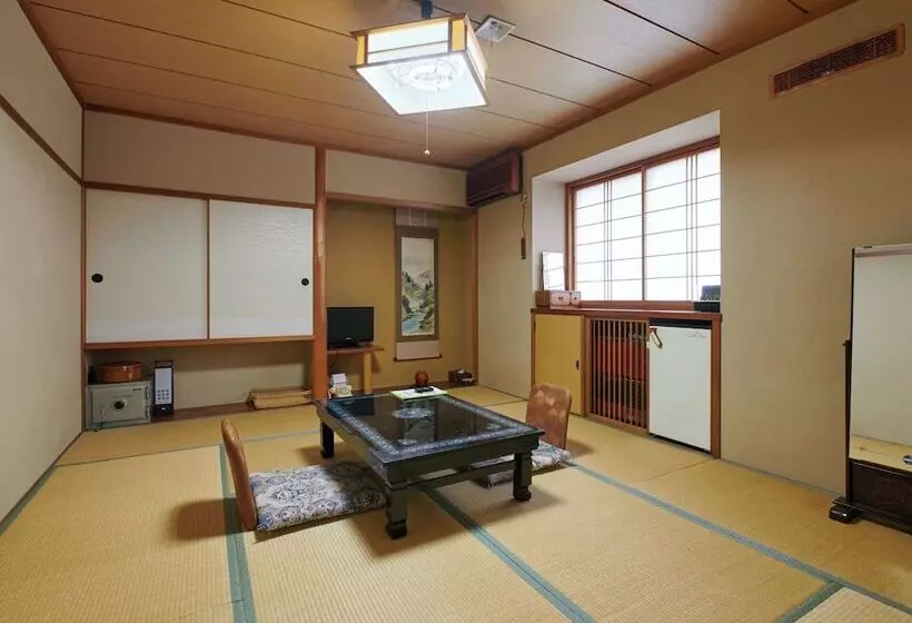 Отель Tabist Ryokufuen Kiyoharu