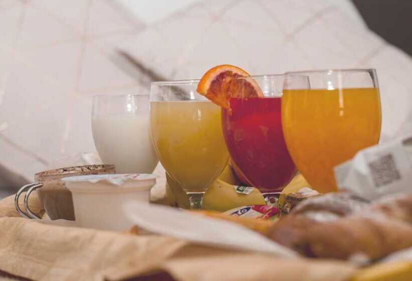 ホテル Vercelli Palace