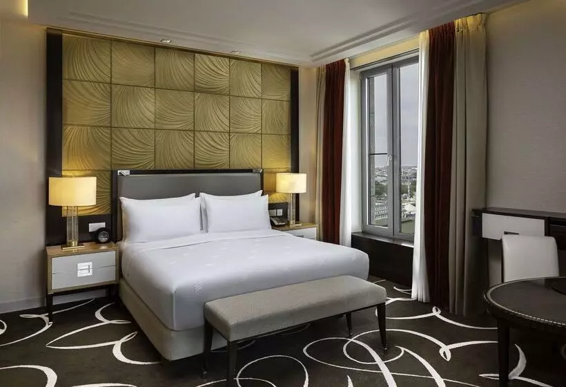 هتل Waldorf Astoria Berlin